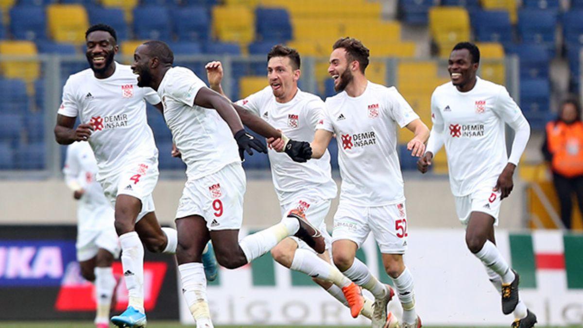 Sivasspor, tarihinin en iyi deplasman performansn tekrarlad