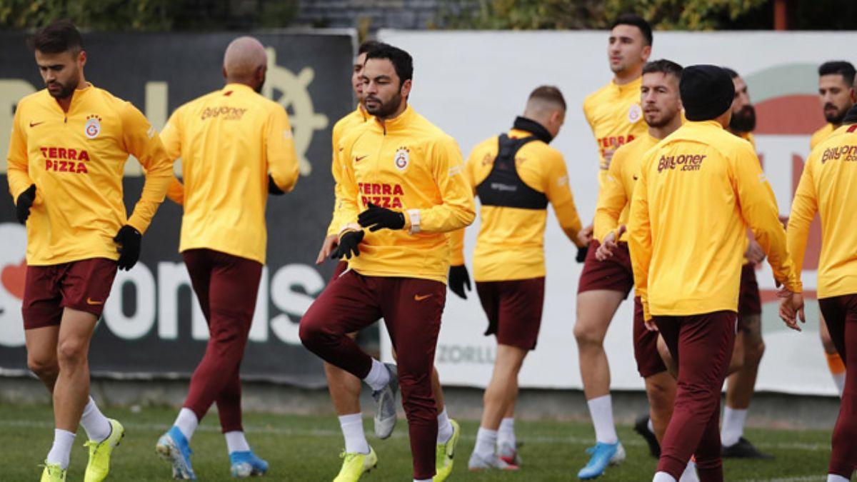 Galatasaray'da Katar kamp iptal