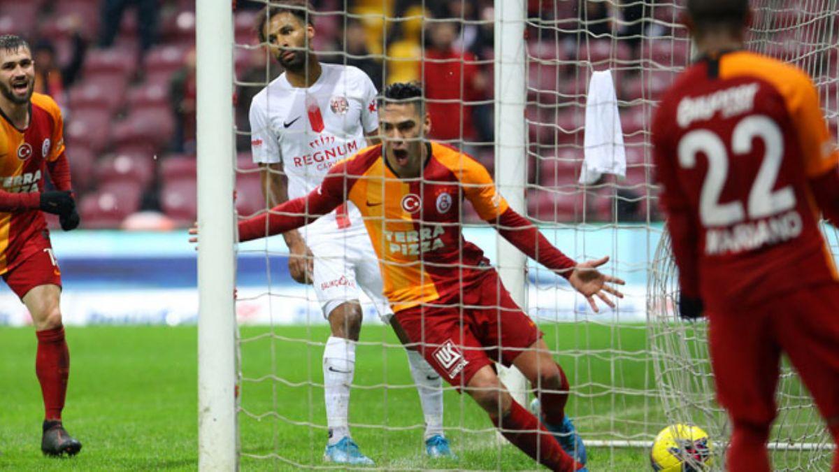 Galatasaray, Antalyaspor'u evinde farkl malup etti