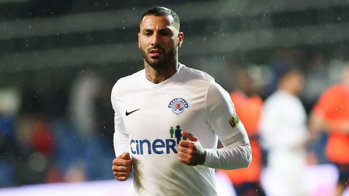 Brezilya ekibi Santos, Ricardo Quaresma ile grmelere balad