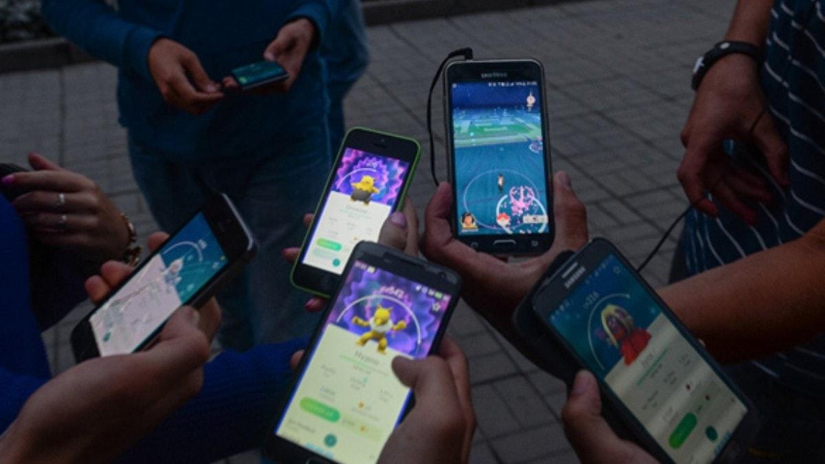 Kanada askerine 'Pokemon GO' emri! 'Hepsini avlayn'