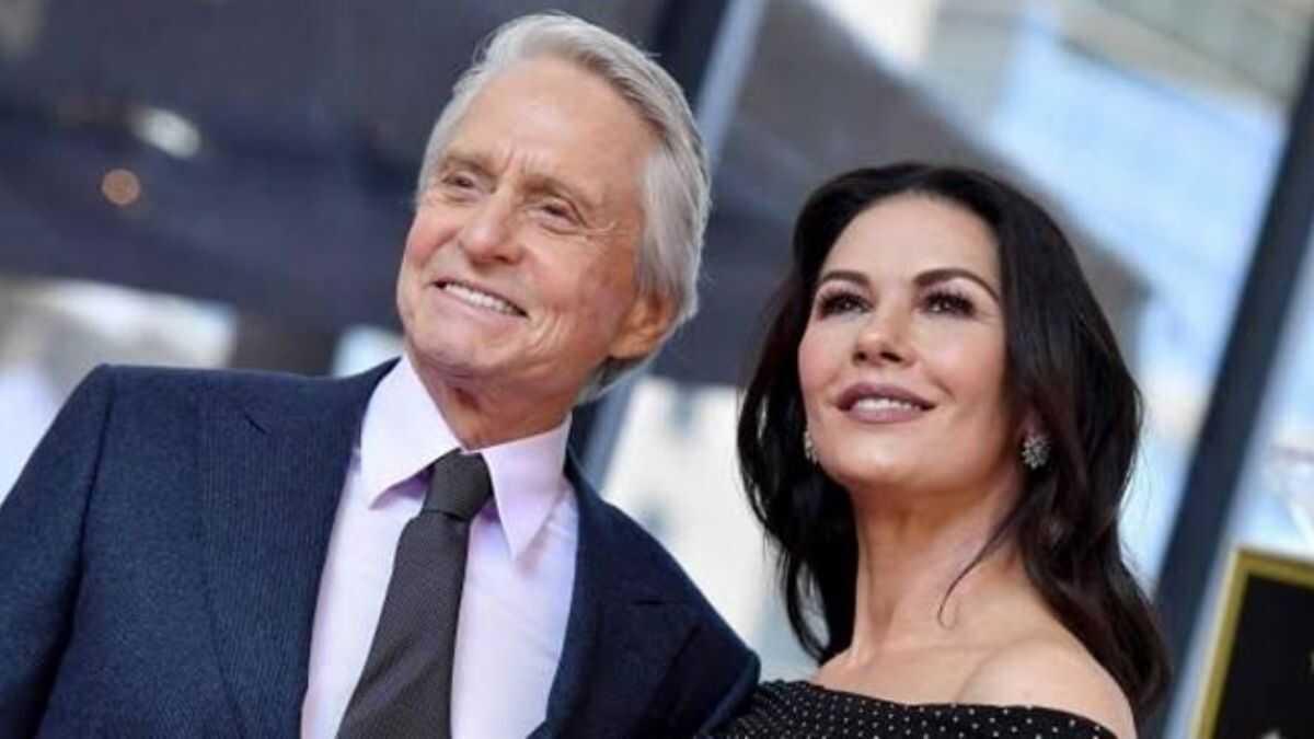 Michael Douglas ve ei Catherina Zeta Jones stanbul'da