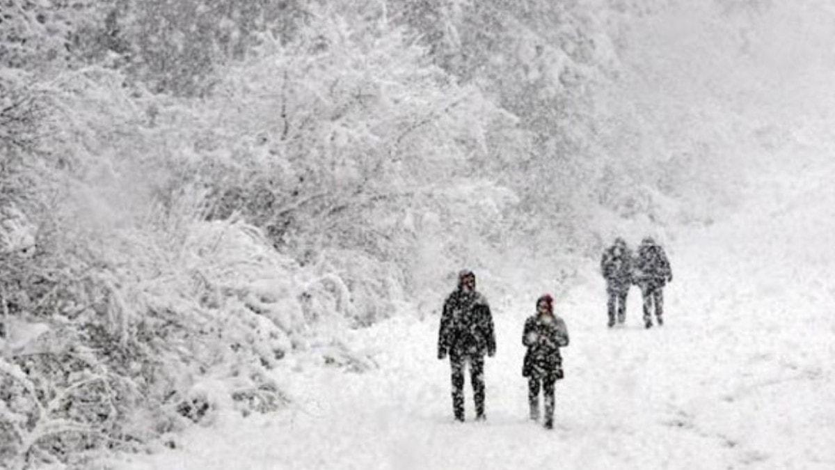 Eitime kar engeli: Eskiehir ve Ktahya'da okullar tatil!