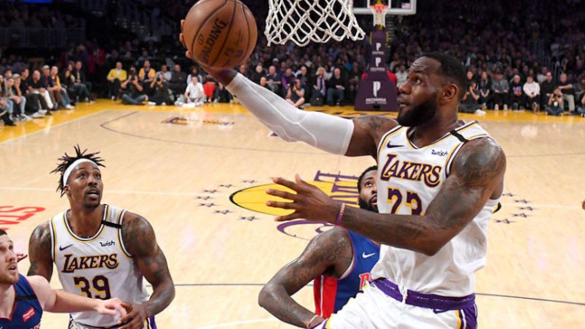 LeBron James'ten triple-double! 21 say, 14 ribaunt, 11 asist!