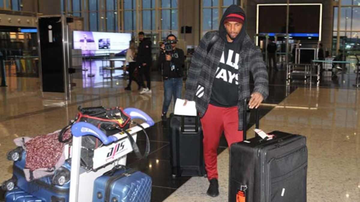 Ryan Babel: 'Futbol oynamak iin alan bir takma geldim'