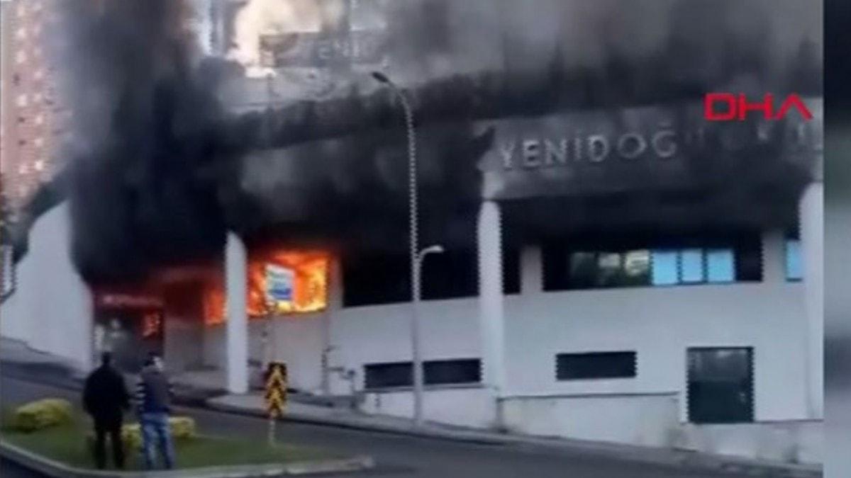 stanbul Baakehir'de okulda yangn panii