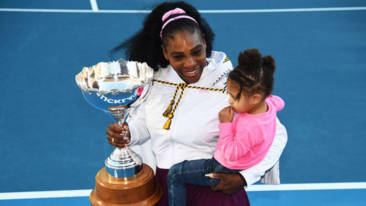 Serena Williams, anne olduktan sonra ilk ampiyonluuna ulat