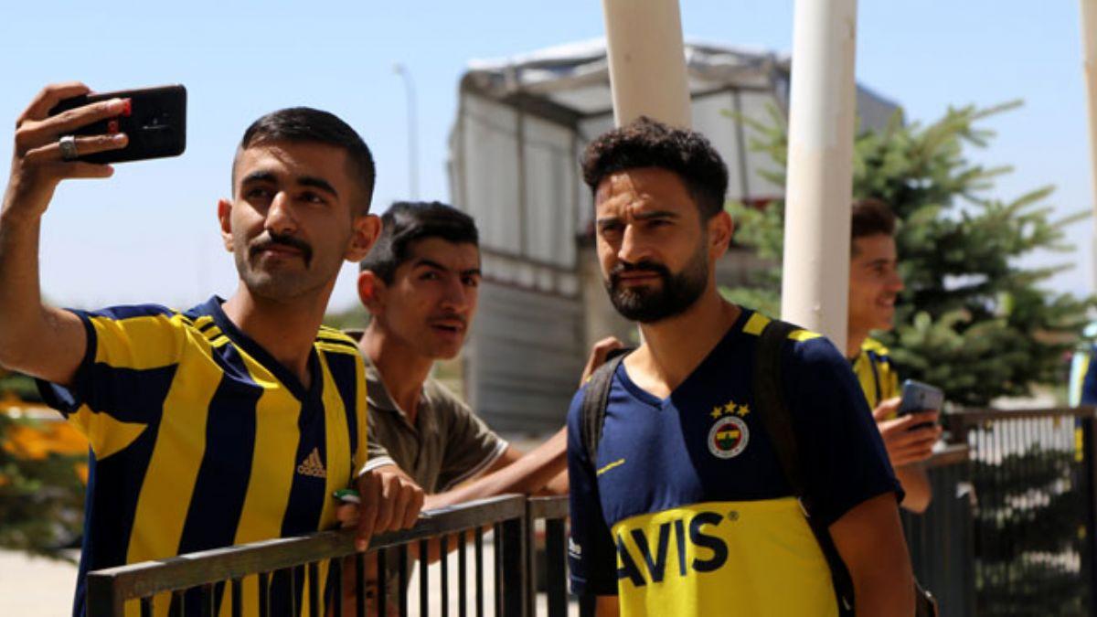 Fenerbahe'de Mehmet Ekici, Ozan Tufan gibi dn yapmak istiyor