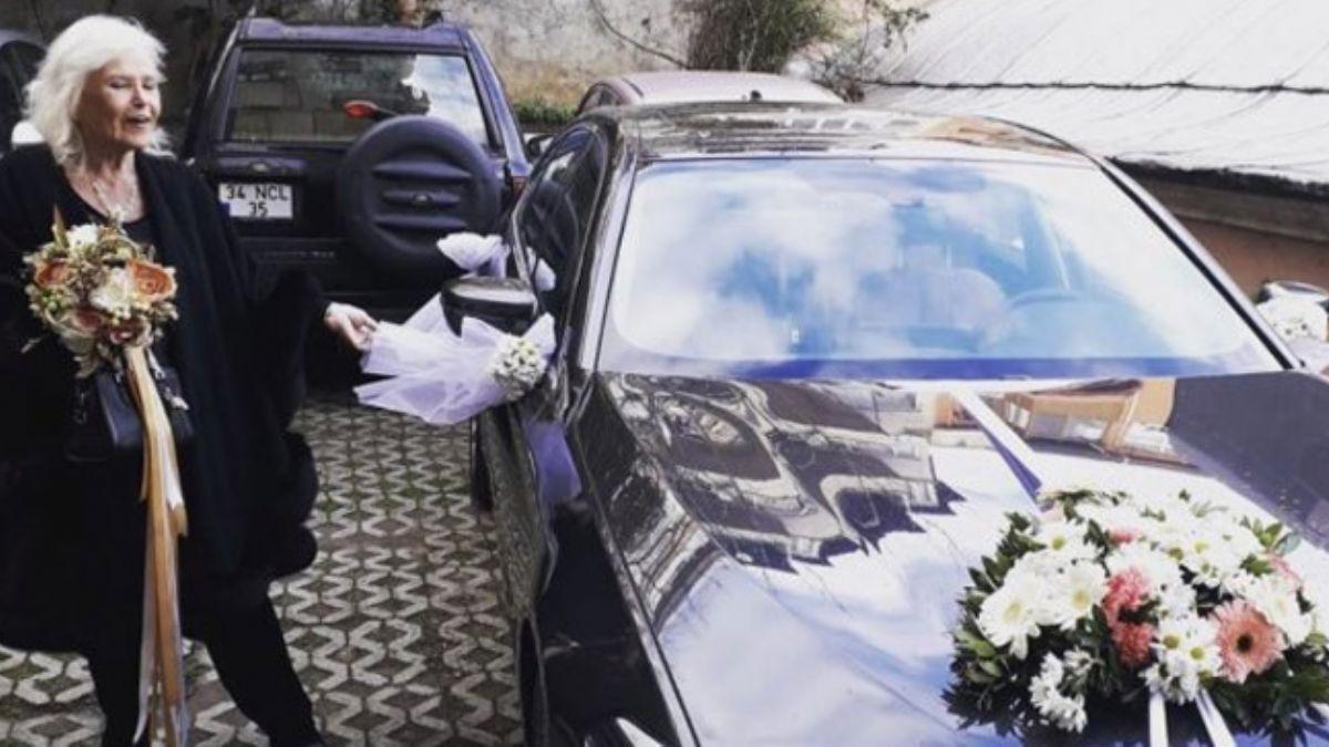 Gnl Yazar 8. kez evlendi mi" Kafa kartran poz