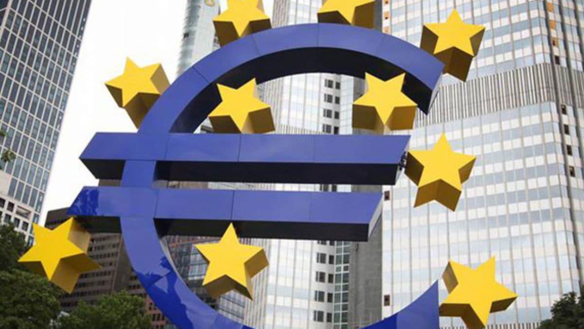Avrupa Merkez Bankas merakla beklenen politika faizi kararn aklad