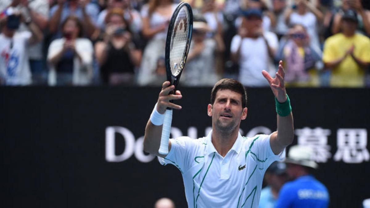 Novak Djokovic, Avustralya Ak'ta yar finale ykseldi