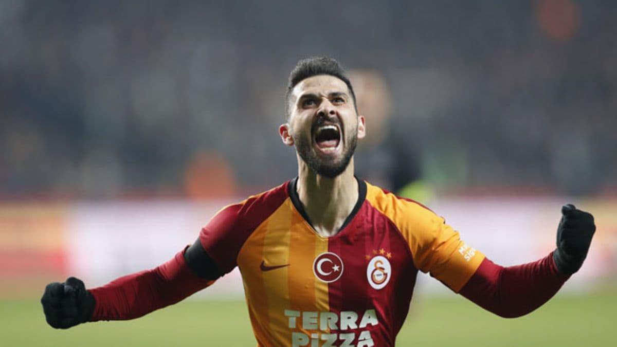 Galatasaray'da Emre Akbaba'nn szlemesi uzatlyor