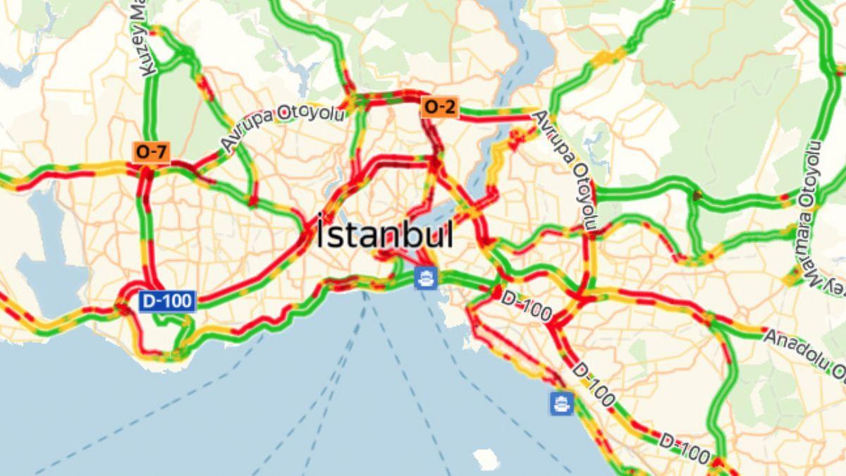 stanbul'da trafik younluu yzde 80'e ulat