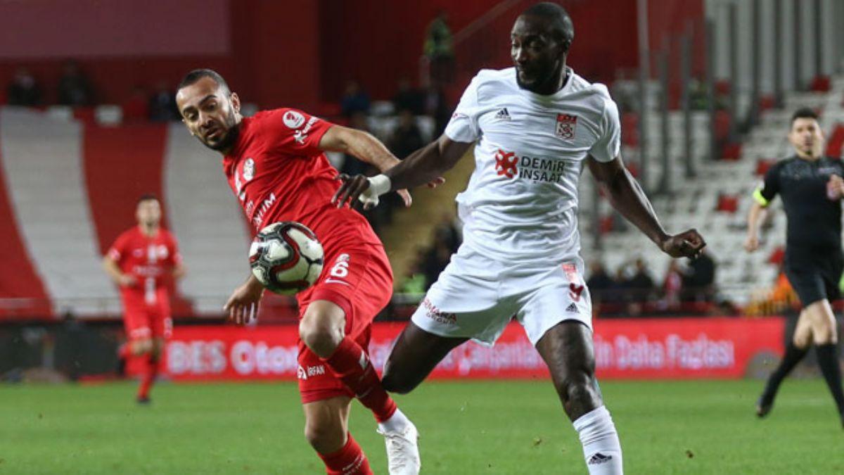 Sivasspor 10 kiiye ramen deplasmandan avantajl dnyor