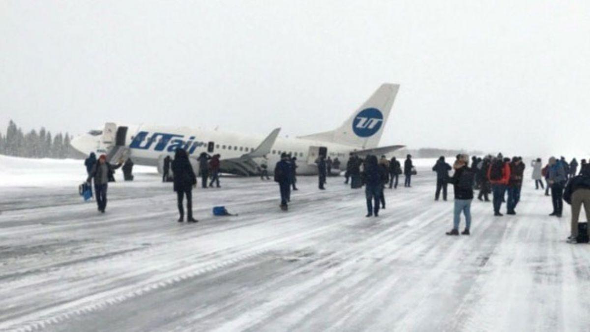 Rus yolcu uann kuyruu piste arpt