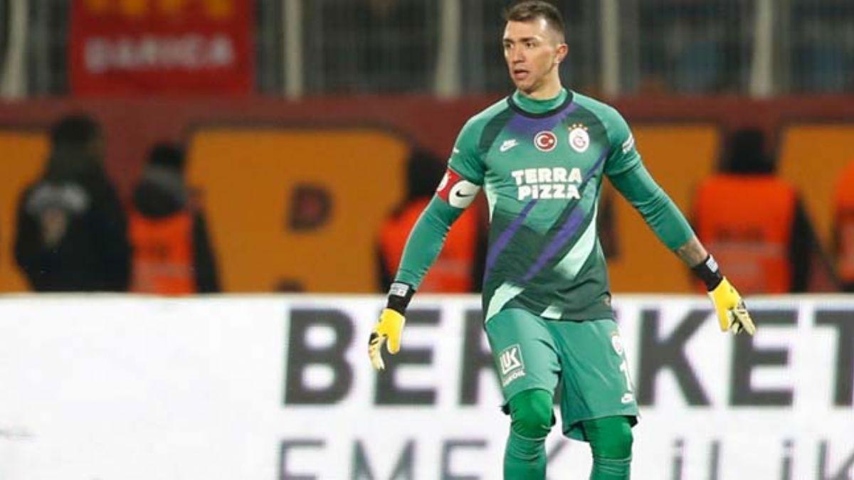 Fernando Muslera bir kez daha ampiyonluk modunu at!