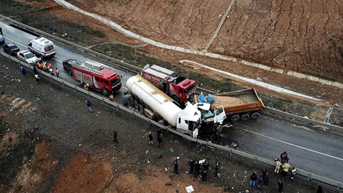 ile'de feci kaza! Kafa kafaya arptlar