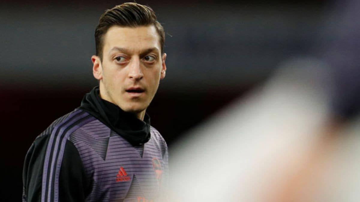 Mesut zil'in yeni adresinin Fenerbahe ya da DC United olaca iddia edildi