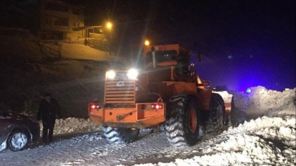 Trabzon-Gmhane karayolu Zigana Da mevkiinde yola  dt