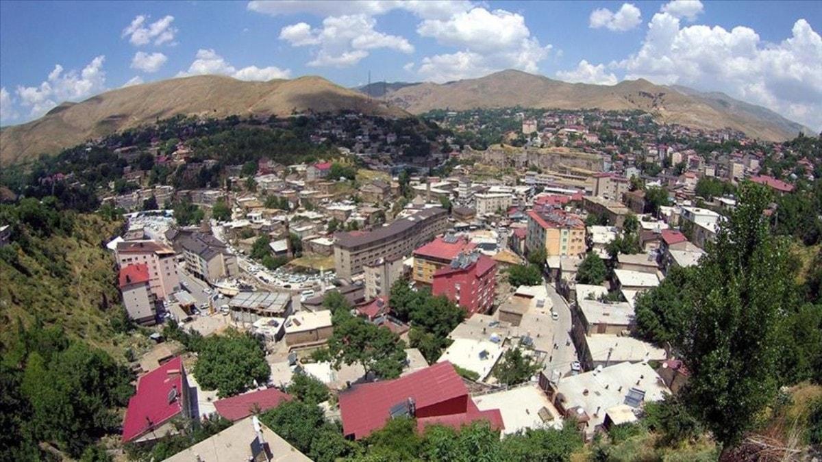 Bitlis'te bugn okullar tatil mi" te Bitlis Valiliinden yaplan kar tatili aklamas!