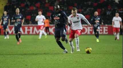 Gaziantep FK, 2 penalt� ka��rd��� ma�ta �aykur Rizespor'u ma�lup etmeyi ba�ard�