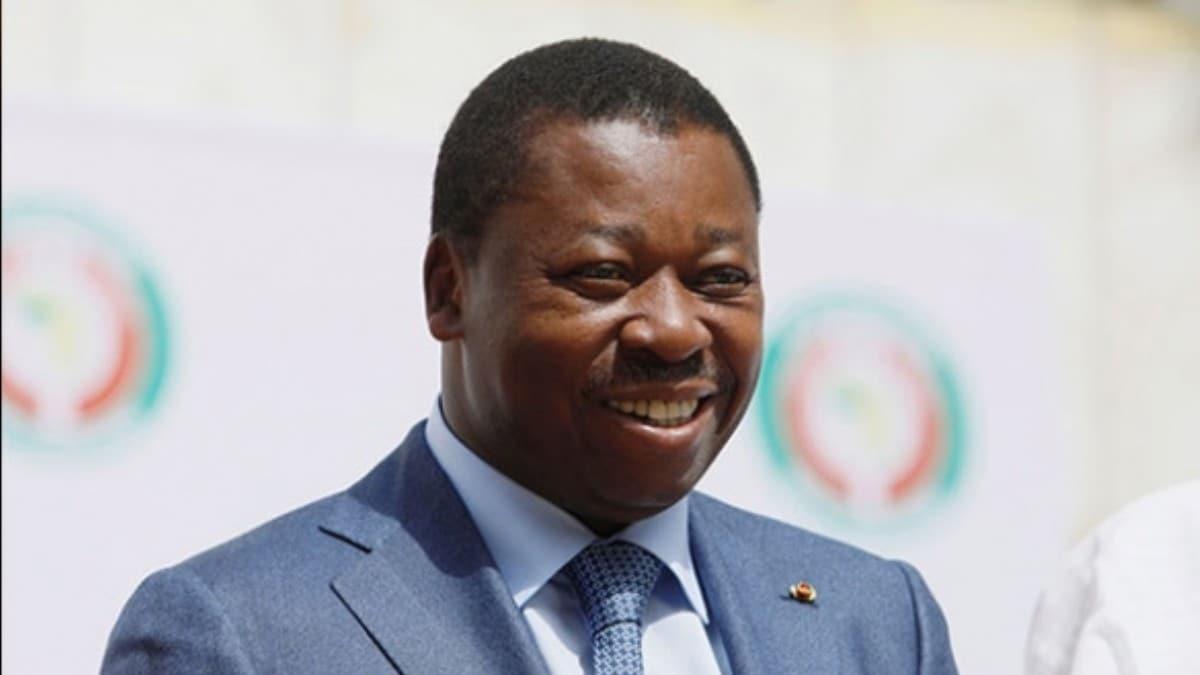 53 yllk iktidar... Togo'da Gnassingbe yeniden cumhurbakan seildi