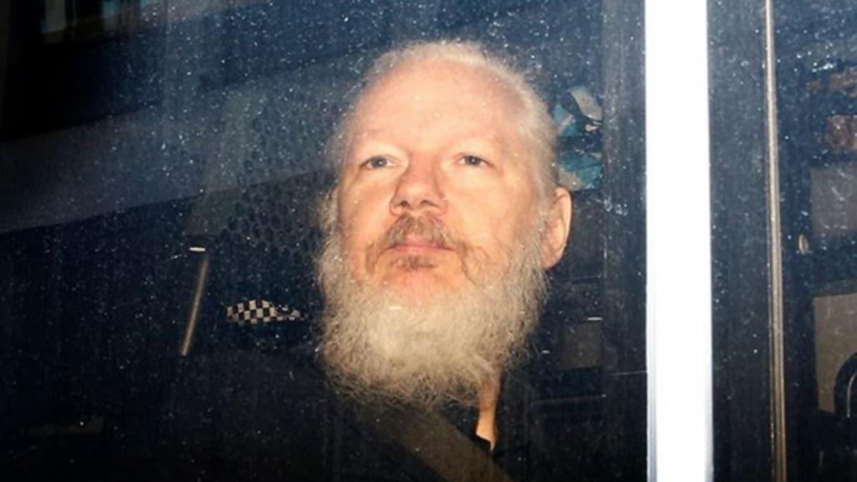 ABD'nin kirli gemiini ortaya karan, Wikileaks'in kurucusu Assange'n iade davas balyor