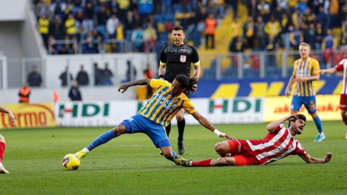 Sivasspor Bakent deplasmannda farkl kazand