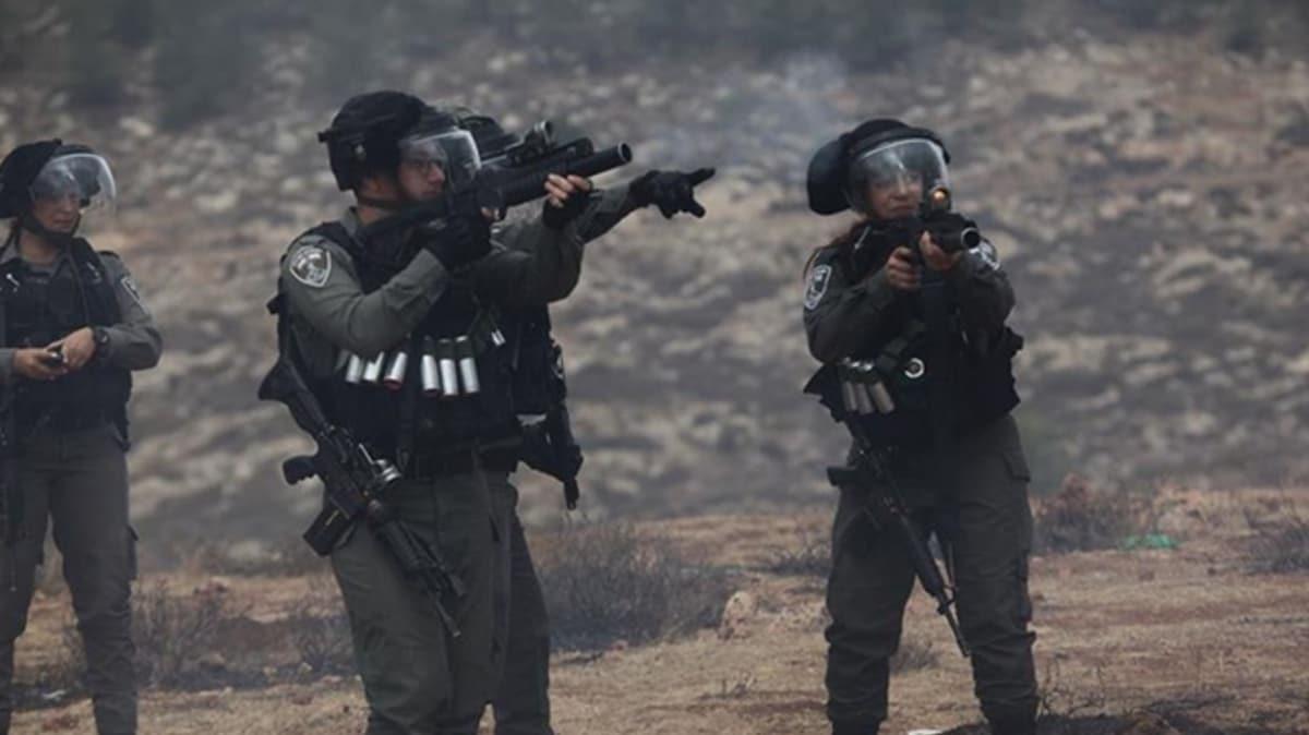 srail gleri Yahudi yerleimcileri protesto eden 12 Filistinliyi yaralad