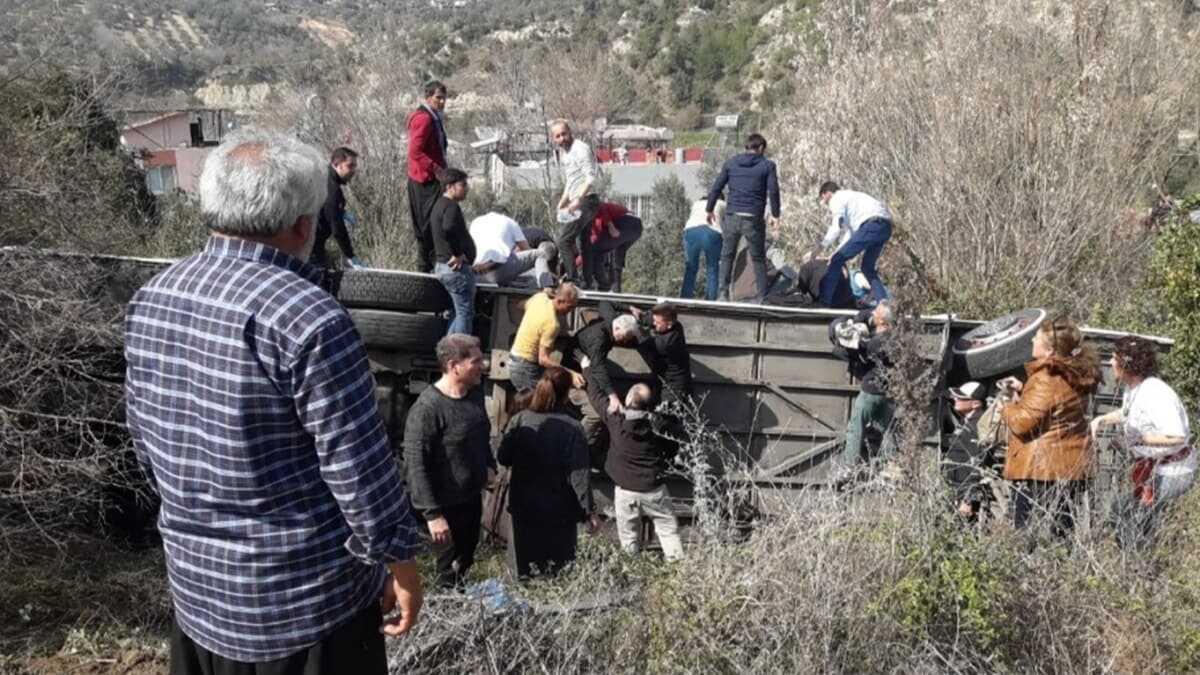 Osmaniye'de gezi dn otobs kazas: 40 yaral