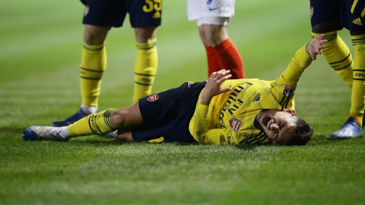 Arsenal'in ön liberosu Lucas Torreira, sakatlığı sebebiyle sezonu kapattı