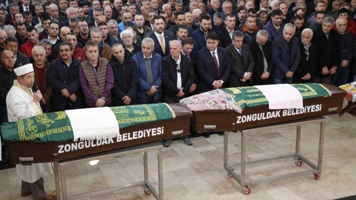 Mumdan kan yangnda len yal ift son yolculuuna uurland