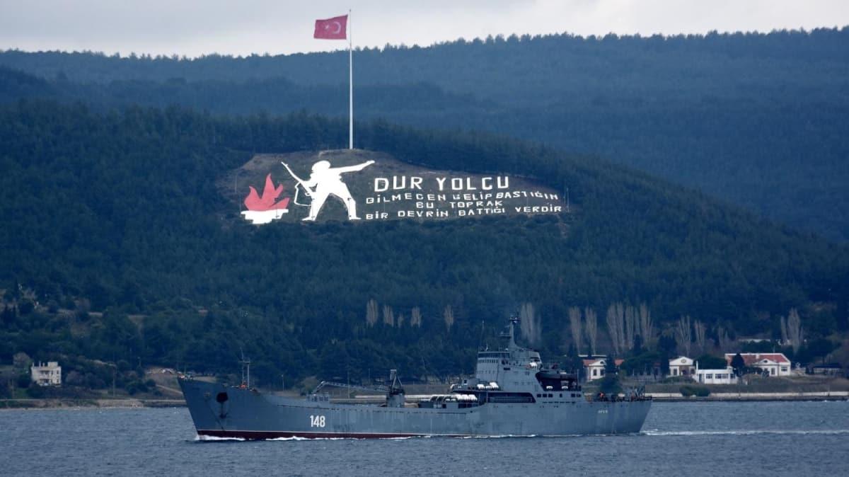 Rus Donanmas'na ait Orsk sava gemisi Akdeniz'e iniyor