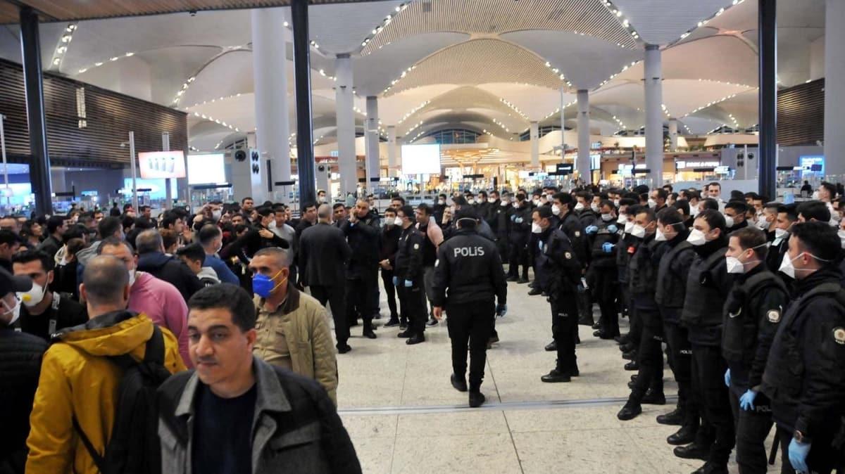 GA'dan stanbul Havaliman'nda kalan Cezayirlilerle ilgili aklama: ihtiyalar karlanyor