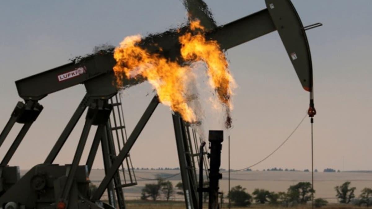 Kremlin'den 'Suudi Arabistan ile petrol grmesi yrtlmyor' aklamas