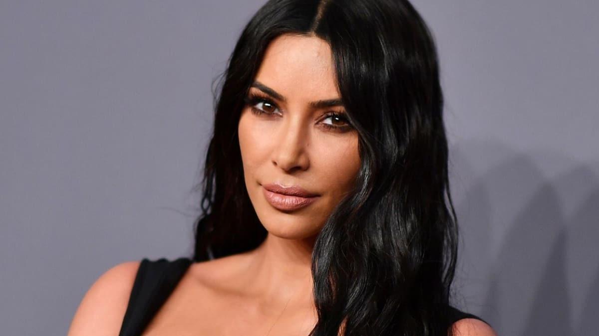 Kim Kardashian'a karantina beinci ocuk fikrinden vazgeirtti