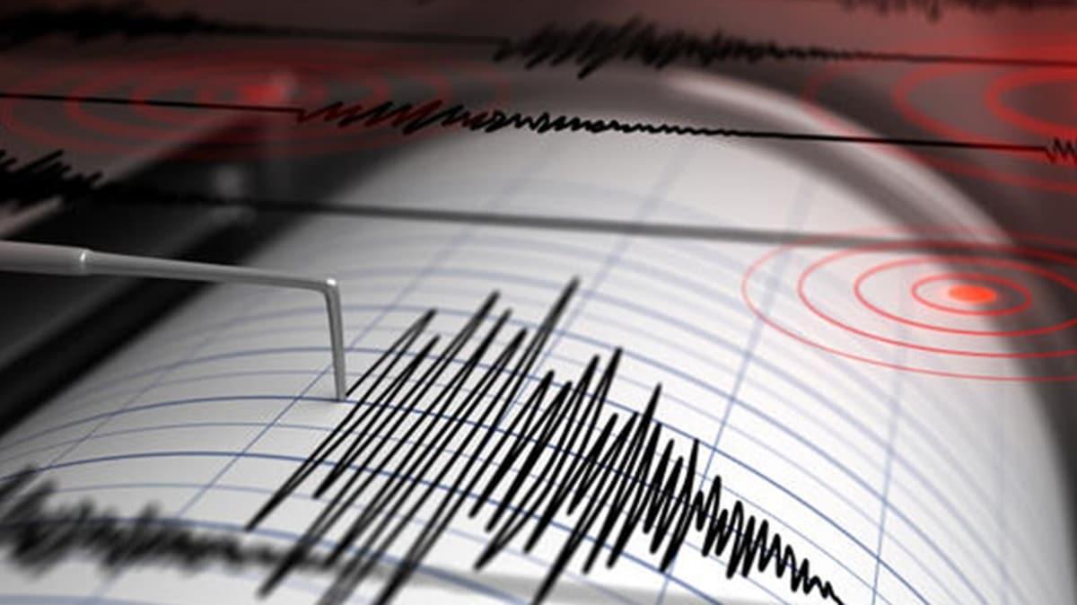 Akdeniz'de 4,3 büyüklüğünde korkutan deprem! Muğla'dan da hissedildi