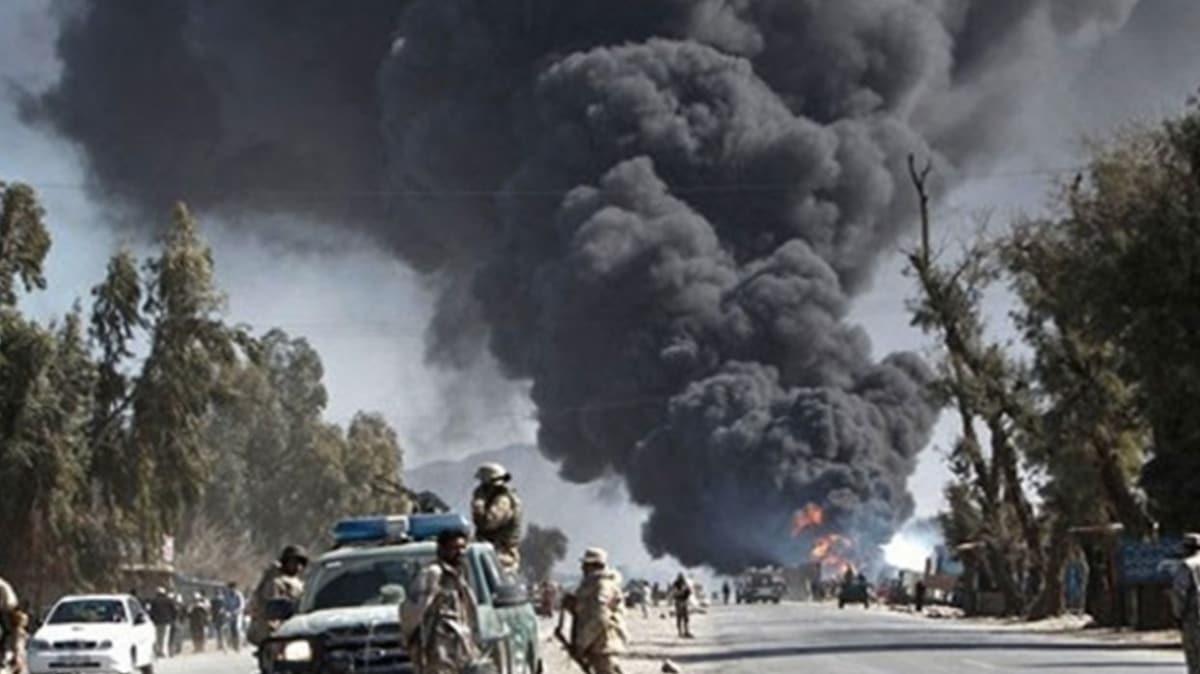 Afganistan'da dzenlenen bombal saldrda 3 sivil hayatn kaybetti