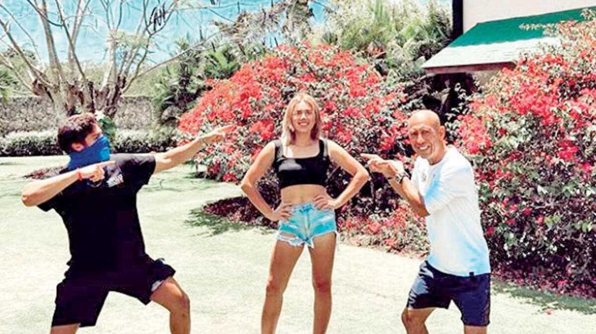 Survivor yarmaclarndan 'Dominik'te mahsuruz' pozu