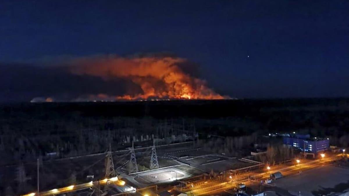 Ukrayna'daki yangnlar ernobil faciasnn yaand blgeye 1 km kadar yaklat
