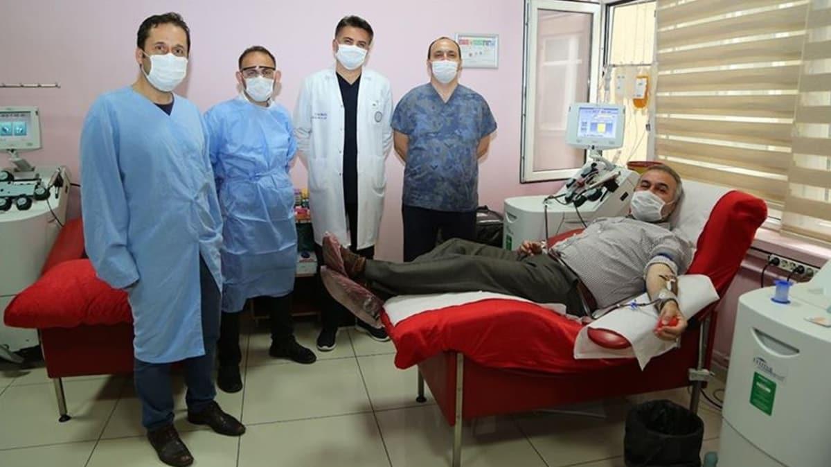 Koronavirs yenen Prof. Dr. smail Kayar, dier hastalar iin 'immn plazma' bas oldu