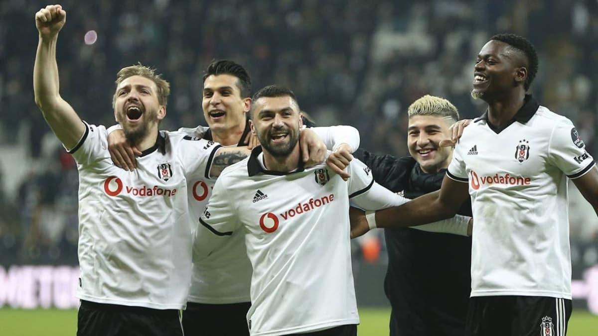 Alen Markaryan yazd: 'Futbolcular kendi arasnda para toplasn'