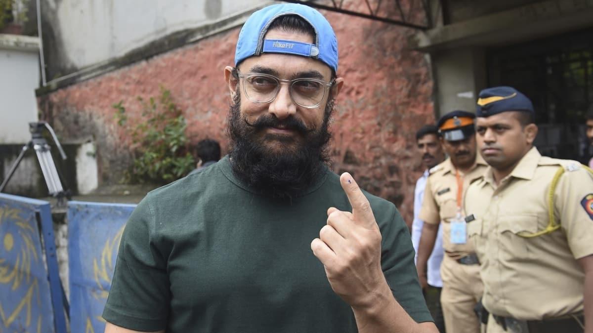 Aamir Khan yapt sra d yardmla yine gnlleri fethetti