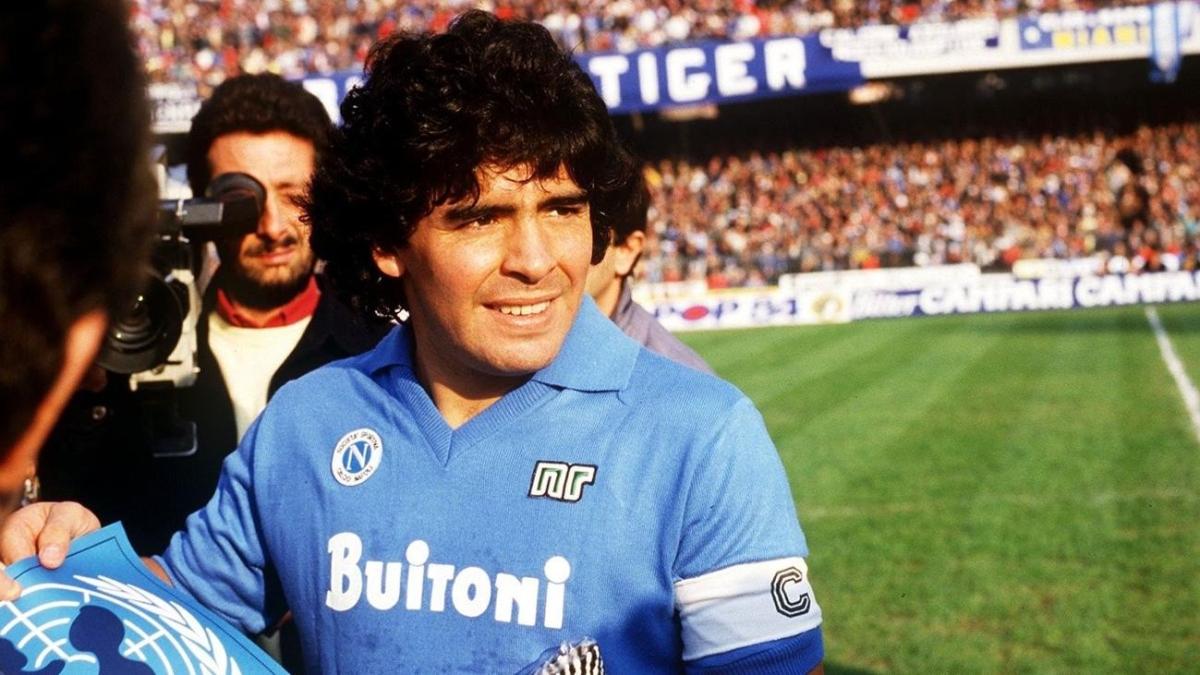 Bir Maradona formas 425 bin TL!