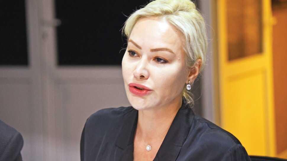 Aylin Coskun Bir Cetenin Eline Dustum Can Guvenligim Yok