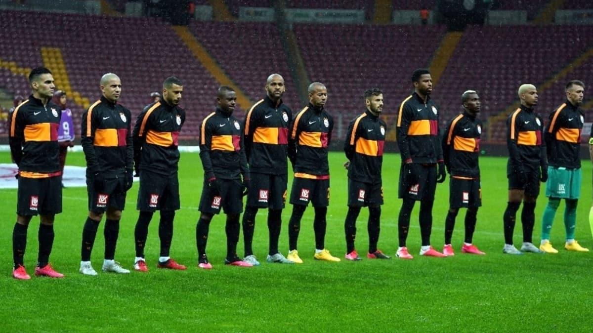 Galatasaray'da Muslera hari hibir yabanc futbolcu maa indirimine yanamyor