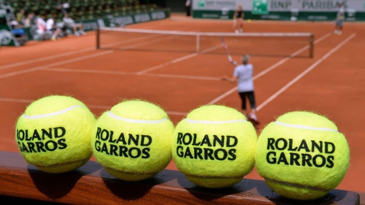 Koronavirs sebebiyle Roland Garros seyircisiz oynanabilir