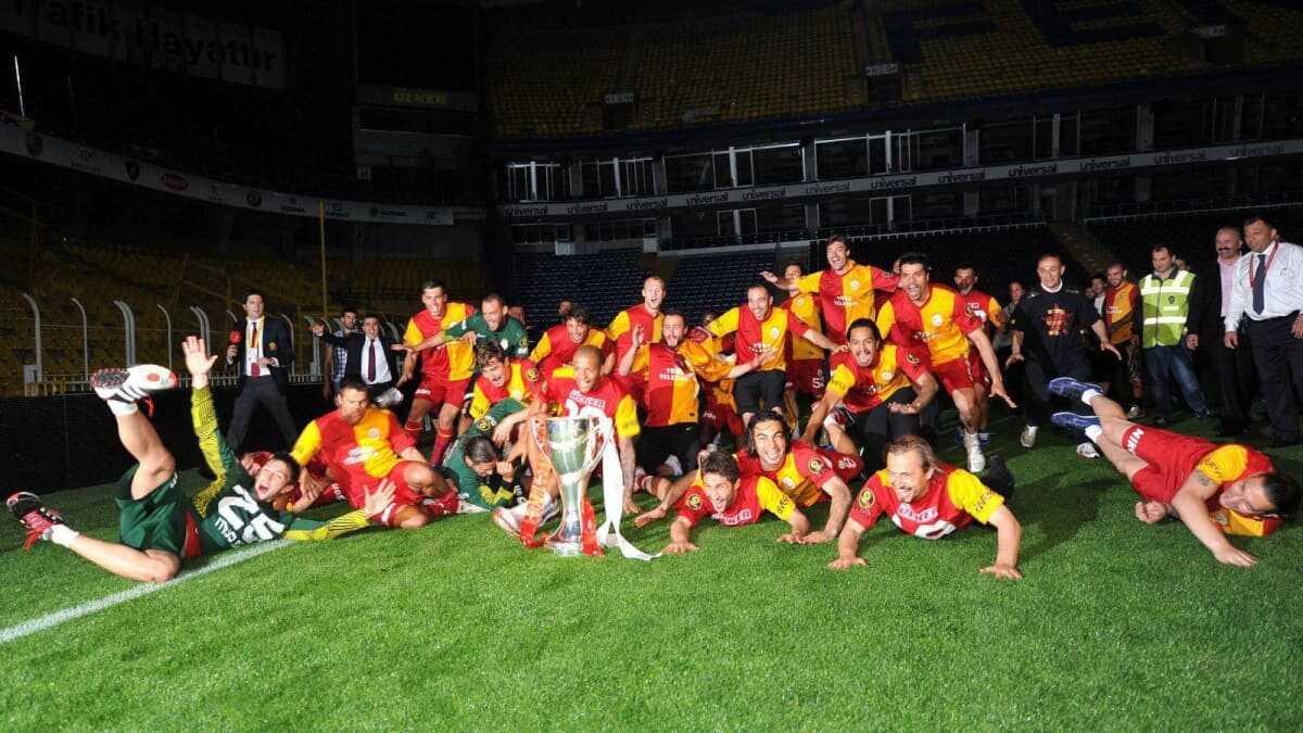 Galatasaray'dan Fenerbahe'ye 19:05'te olay gnderme!