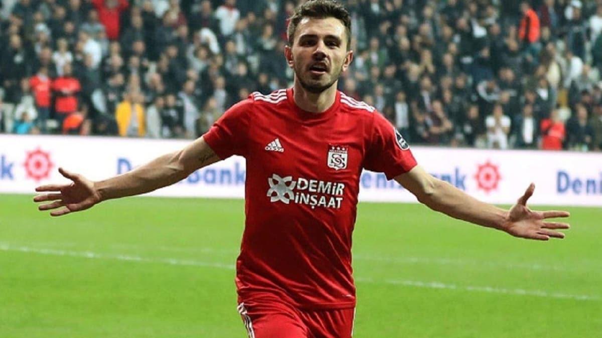 Emre Kln'n menajerinden Galatasaray aklamas: 2 byk kulple grmeler devam ediyor