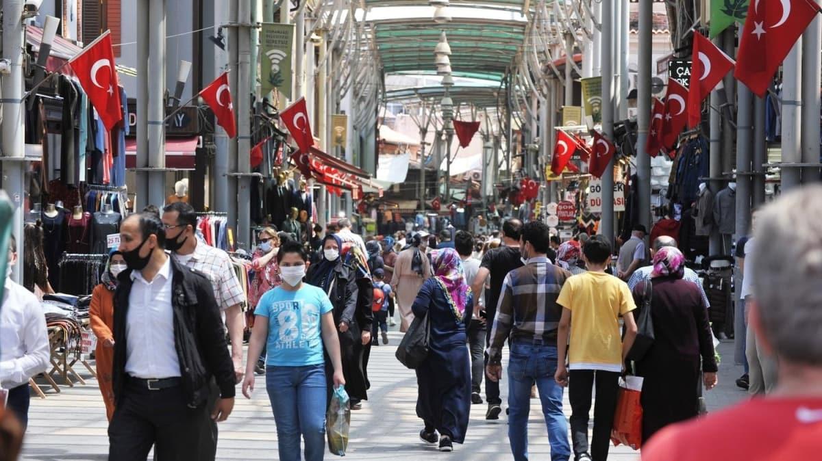 Bakan Koca 'Bursa' fotorafyla uyarmt, kentte manzara deimedi